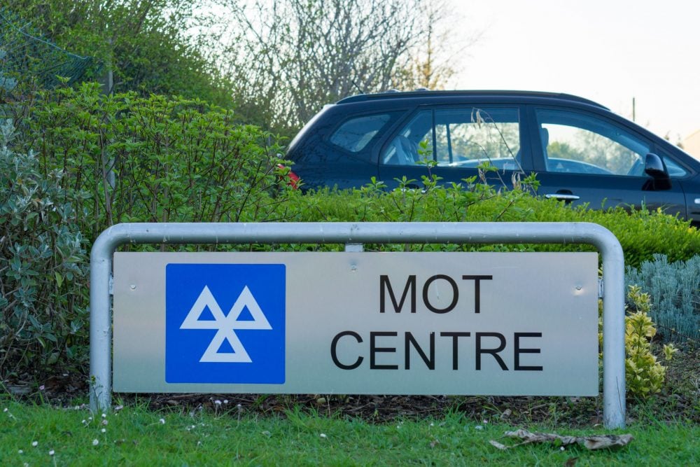 Fix mistakes on your MOT certificate